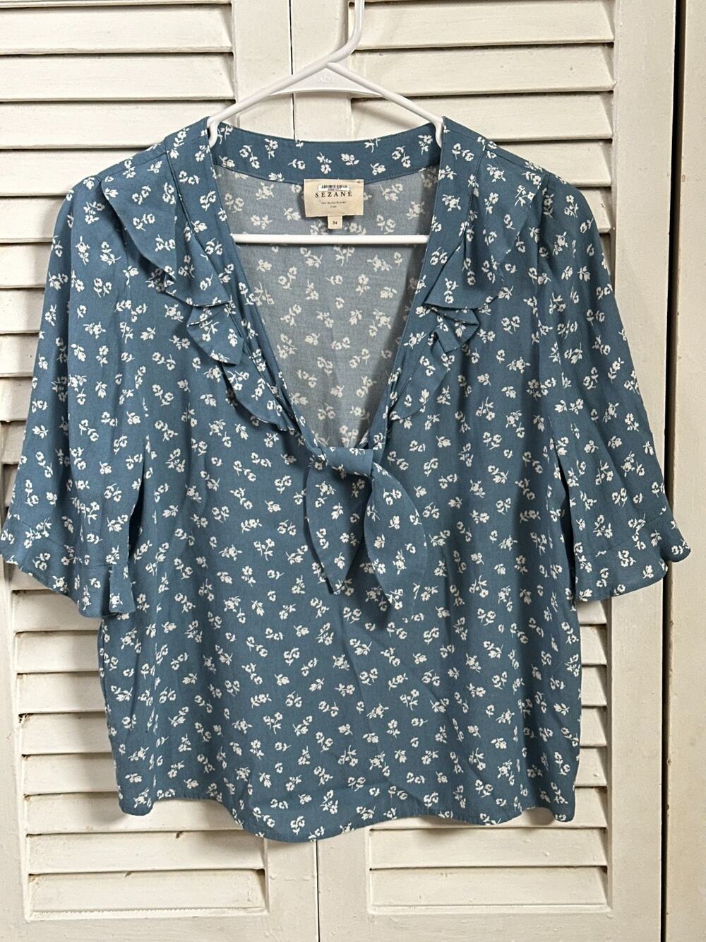 Sézane Marisa Blue Floral Ruffle Tie-Front Flowy Blouse Top Sz 34 Cottagecore